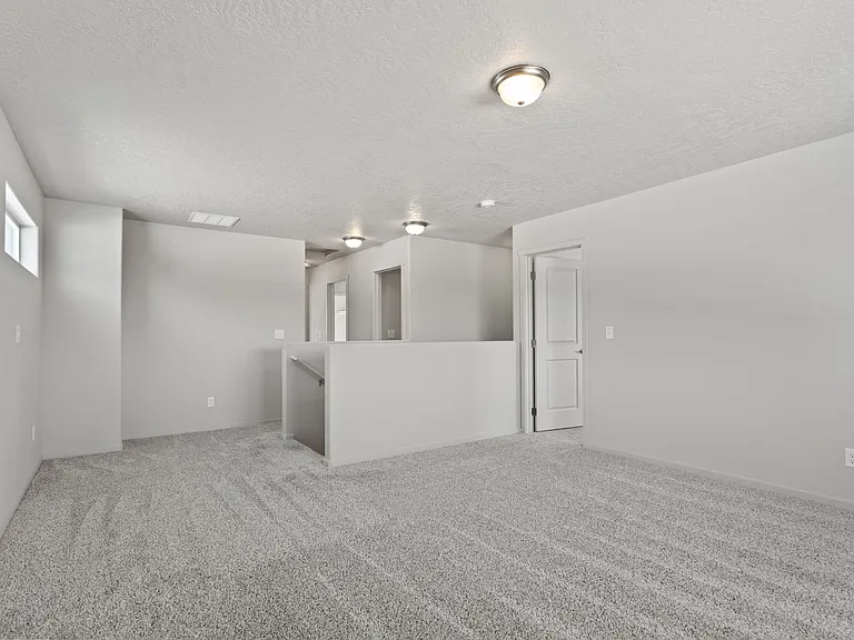 1422 N Corbin Rd — Photo 14