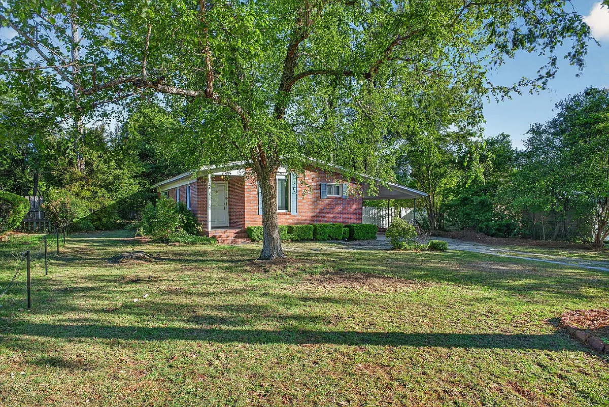 Building Photo - 2829 Rocky Creek Rd