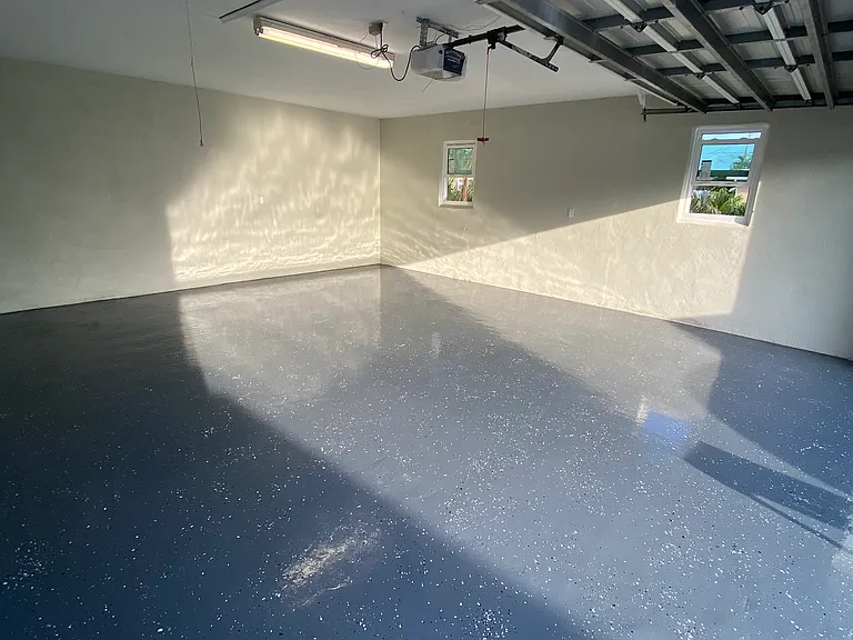 350 Pine Tree Dr — Photo 18