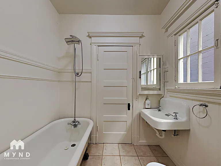 819 14th St #819 — Photo 30