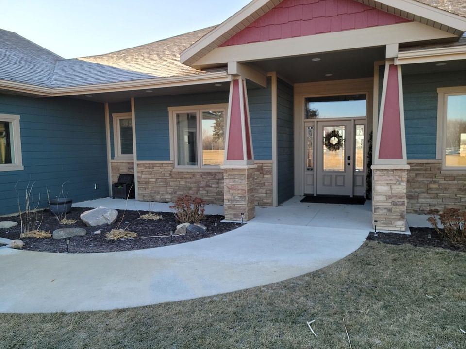 1st image of 513 36th St