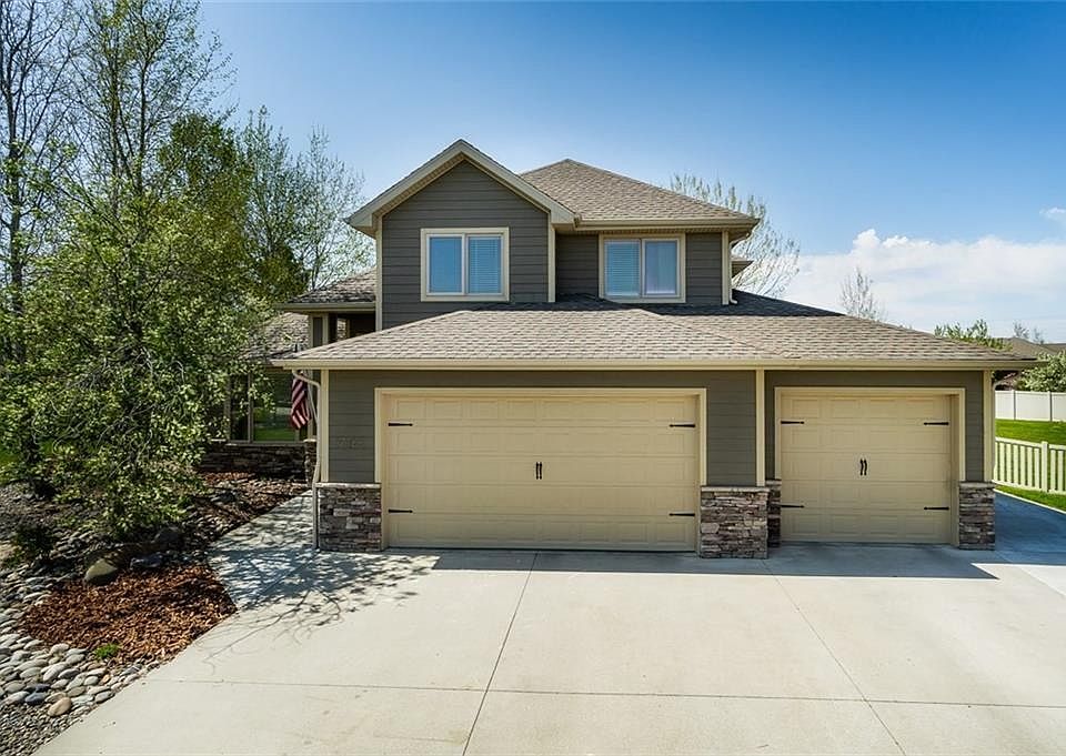 1st image of 7165 Silversprings Cir