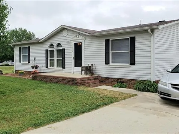 1011 S Bellwood Rd, Salisbury, NC 28146