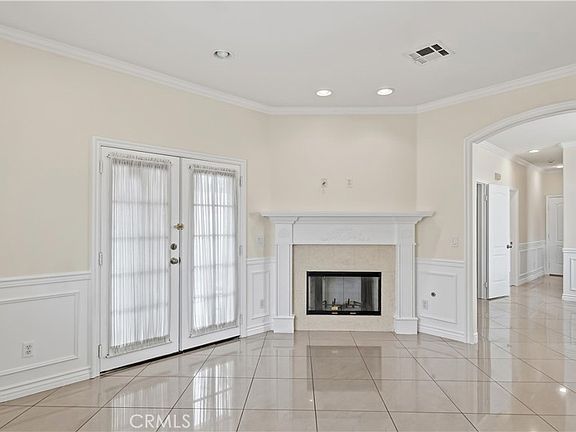 2nd image of 2654 Mountain View Rd