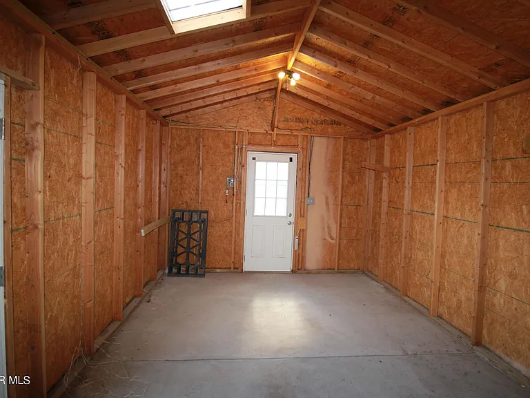 3615 Olympic Ave — Photo 21