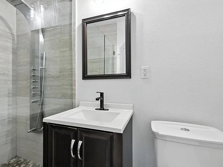 10421 Sexton Dr — Photo 27
