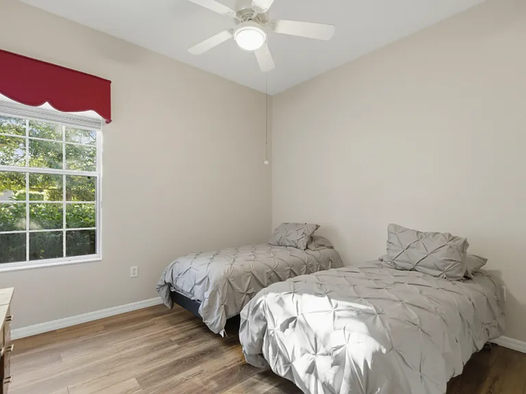 8821 SW 82nd Court Rd — Photo 9