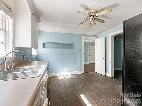 5th image of 2346 Sam Newell Rd