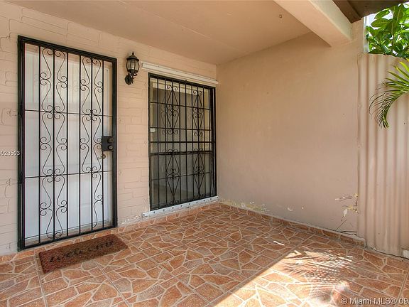 2nd image of 19569 NW 55 Circle Pl