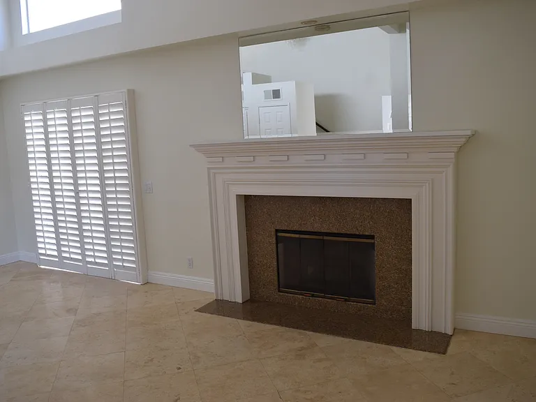 24811 Cutter — Photo 2