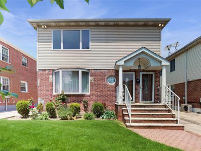 25001 Elkmont Avenue, Bellerose, NY, 11426