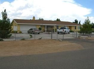 21165 Cowichan Rd, Apple Valley, CA 92308