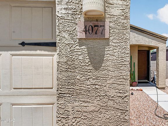 2nd image of 4077 E Braddock Dr