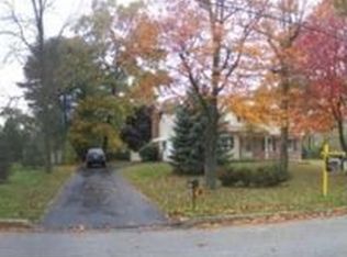 930 Kingsway Dr, Coatesville, PA 19320