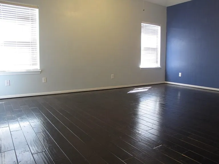 24219 Cornell Park Ln — Photo 15