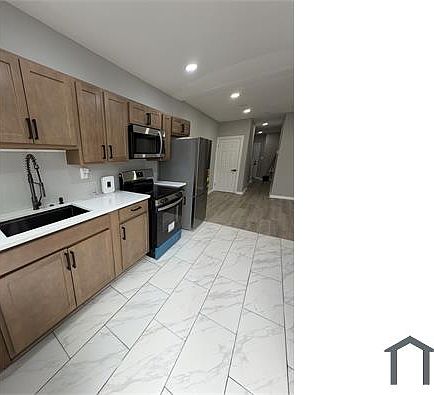 2nd image of 3306 W Franklin St #1