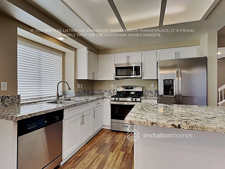 2143 Falcon Pointe Ln — Photo 9