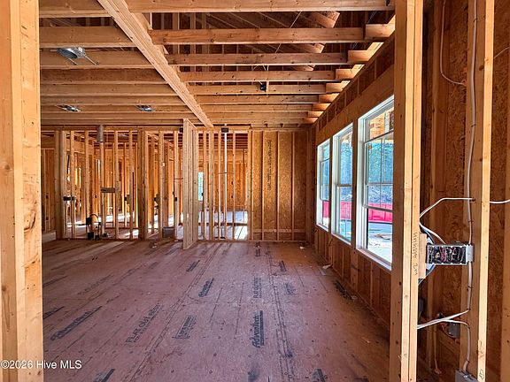3rd image of 235 Schmidt Lane