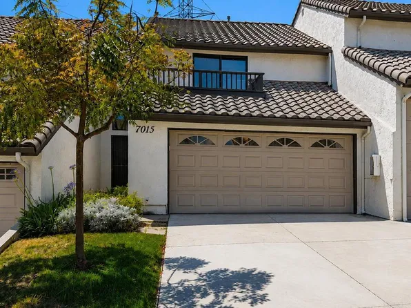 7015 Goldenrod Way, Carlsbad, CA 92011