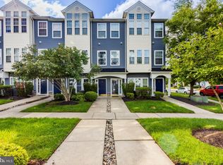 5 Turtle Ct, Delanco, NJ 08075