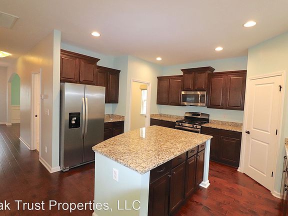 5th image of 124 Elliot Creek Ln