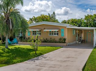 205 Rookery Rd, Naples, FL 34114