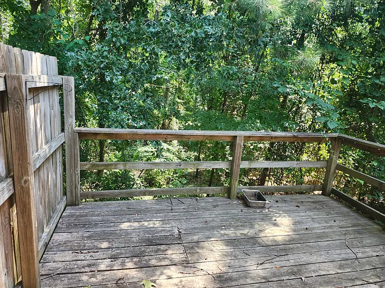 1911 Watts Rd — Photo 18