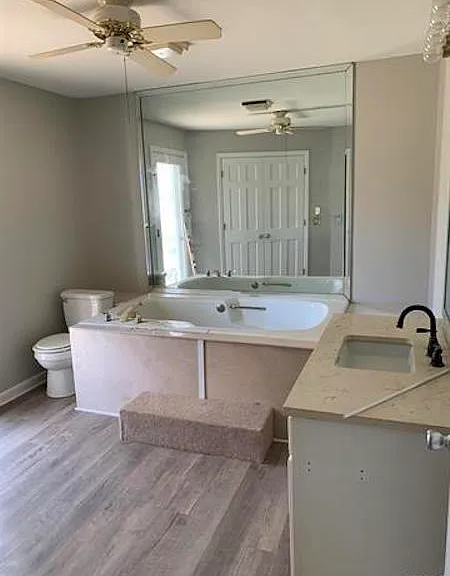 710 N Lee St — Photo 8