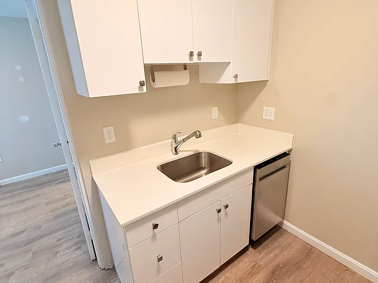 127 Trapelo Rd #1A — Photo 2