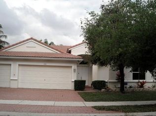 4921 NW 53rd Ave, Coconut Creek, FL 33073