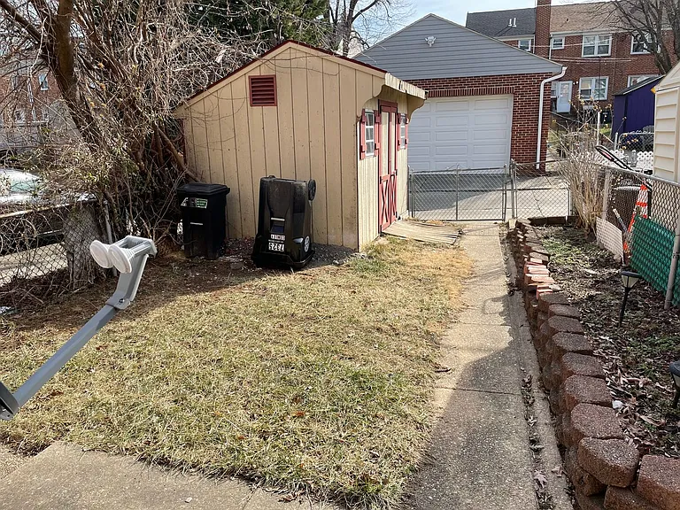 7325 Conley St — Photo 22