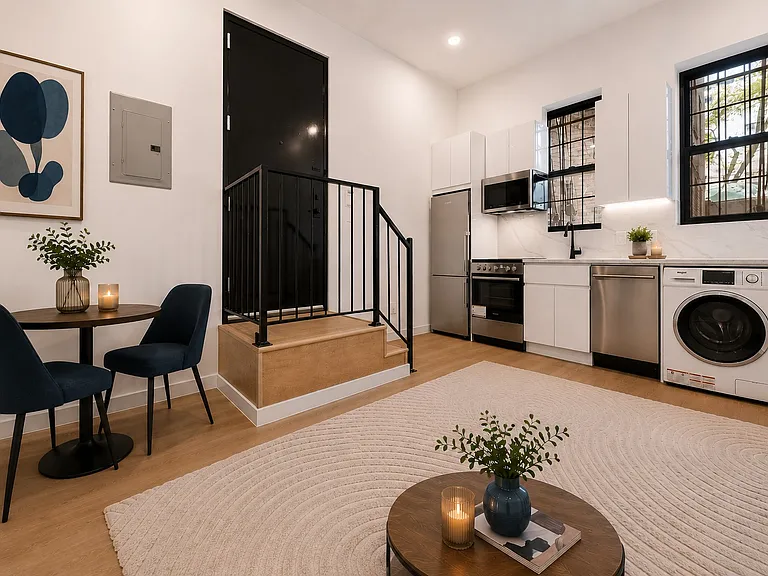 21 Columbia Pl #1F — Photo 2