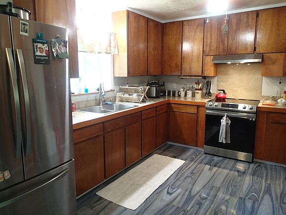 3rd image of 15-2674 Hou St