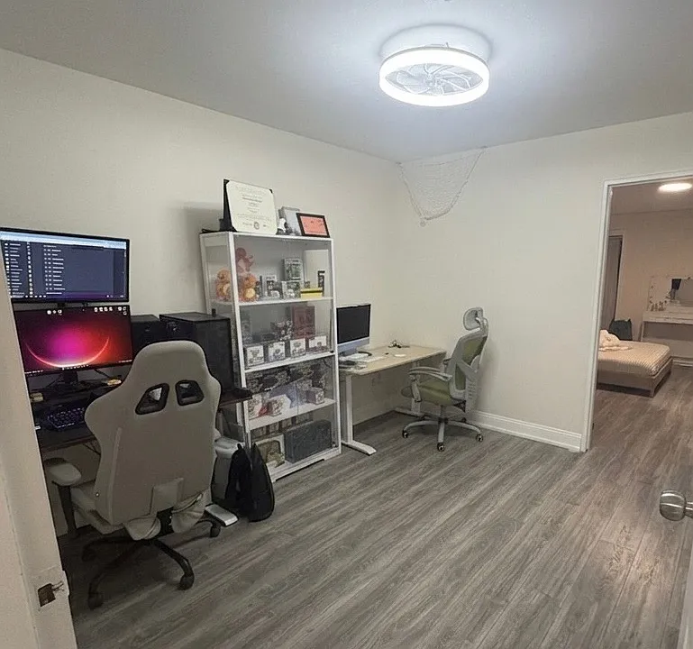 2nd Bedroom.