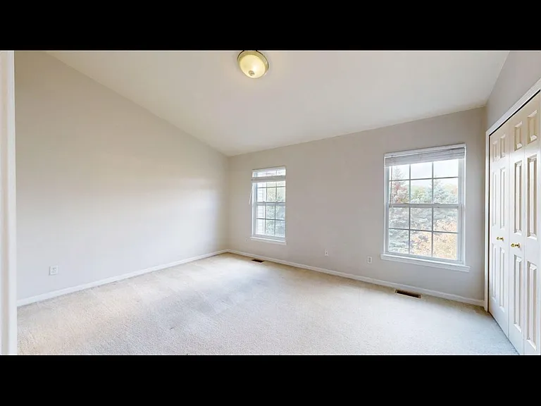 3130 Promenade Cir — Photo 14
