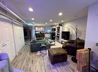 1721 W Bryn Mawr Ave #G, Chicago, IL 60640