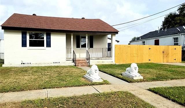 1st image of 217 Warrington Dr