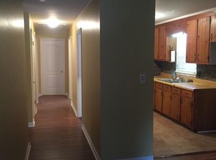 909 Williams Rd, Raleigh, NC 27610