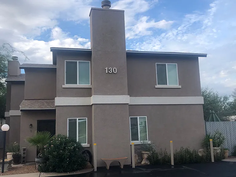 130 E Mills Dr #3 — Photo 1