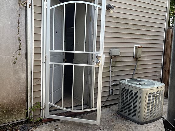 2nd image of 8918 Gsri Ave #4