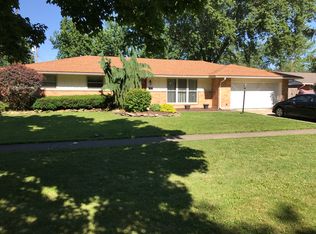 6617 Taywood Rd, Englewood, OH 45322