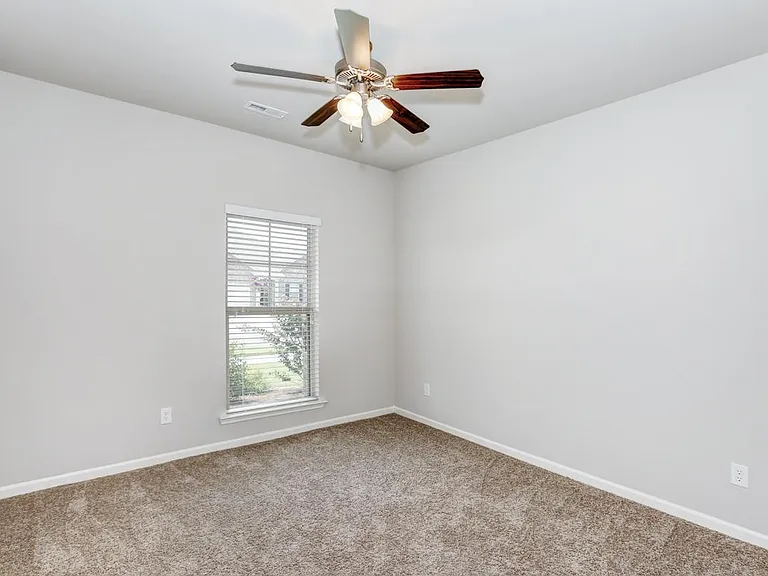 611 Willow Crest Ln SW — Photo 21