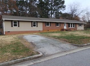 115 Sunset Ln, Chase City, VA 23924