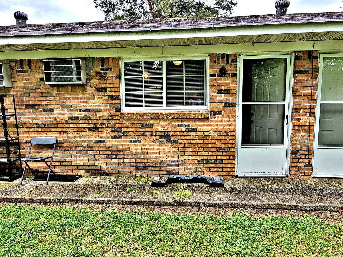 Building Photo - 4106 Broyles Ave SW