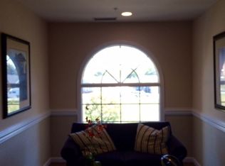 6941 Hanesbrook Cir APT 301, Clemmons, NC 27012