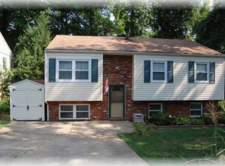 1307 Shore Dr, Edgewater, MD 21037