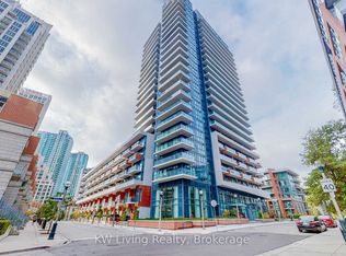 38 Iannuzzi St #1812, Toronto, ON M5V 0A2
