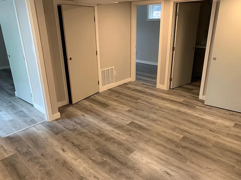 209 N Blue St — Photo 5