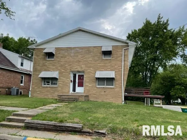 730 N Charles St, Macomb, IL 61455