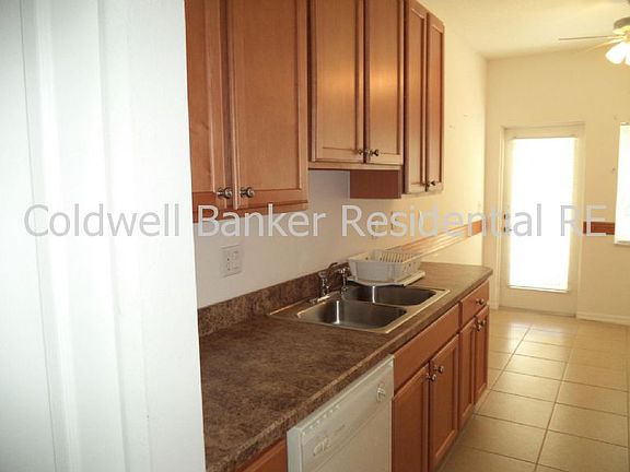3rd image of 2159 SE Eatonville Dr